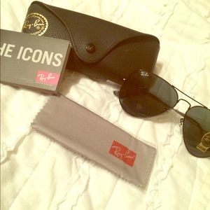 All Black Authentic Aviator Ray-Ban
